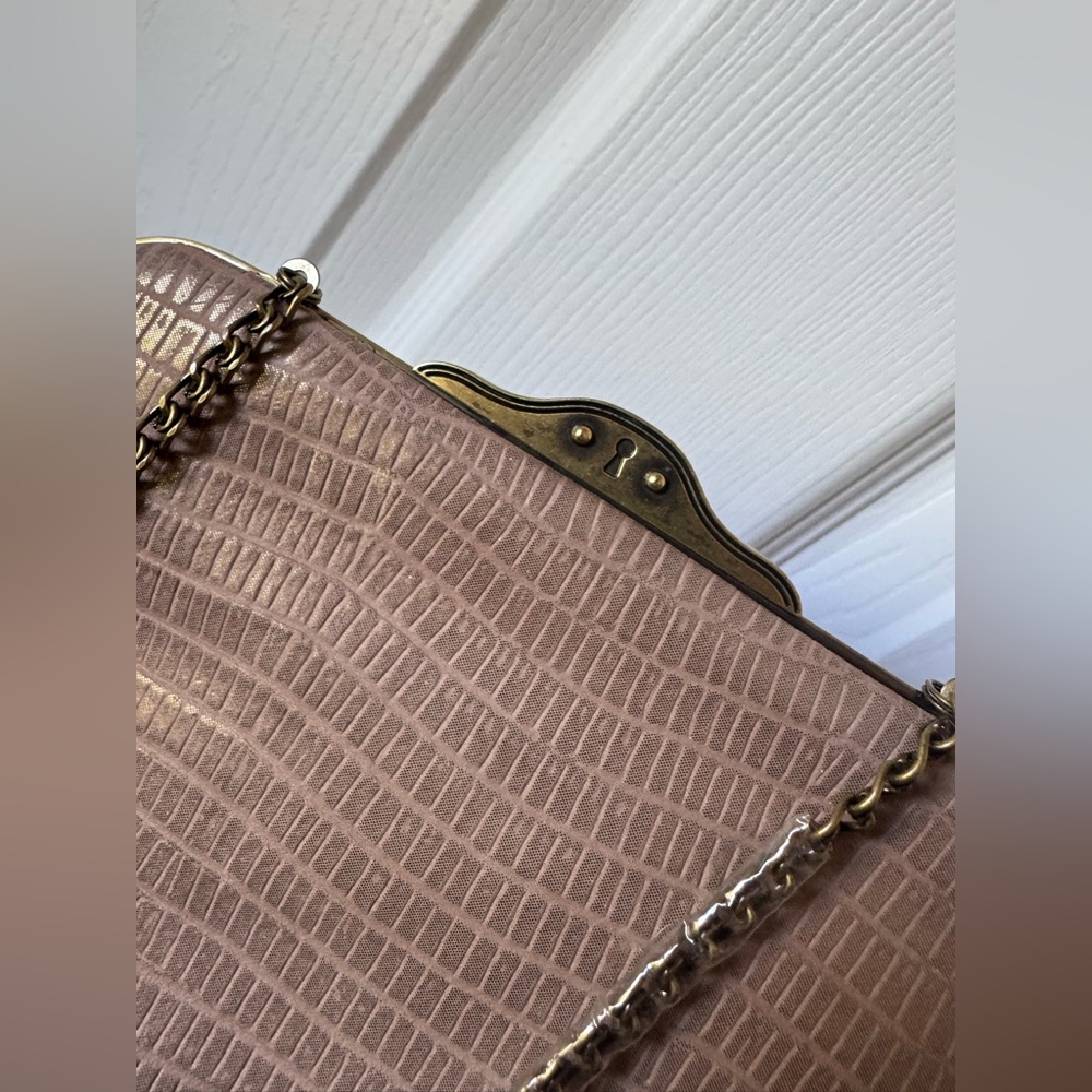 Fossil Embossed Chain Bag - Picture 5 of 9